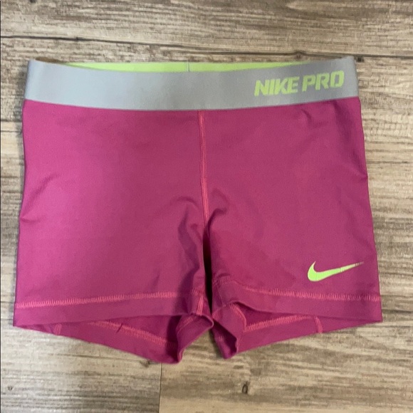 Nike and ASICS Spandex - Picture 3 of 11